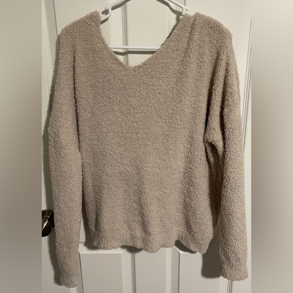 LAST CHANCE Head over heels twist sweater BOUTIQUE TOP